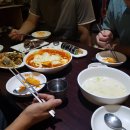 옴시롱감시롱순대국 | 궁동 분식 옴시롱감시롱에서 떡볶이 순대 김밥 튀김 냠냠 19.08.20. 후기