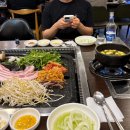 왕돌판생삼겹 - 수원시 영통구 대학1로58번길 10 | 왕돌판생삼겹