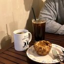 퍼피해븐 | 신사동 압구정로데오카페 어글리 퍼피 / 미트파이추천, 웨이팅후기