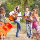 재미있는 패션 트렌드와 스타일링 이미지