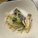 꿈을파는 버섯농장 | [용인 신갈동 맛집]농장 직송 버섯과 자가제면의 만남! '청년농부 버섯칼국수' 솔직 후기
