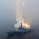 北 신형 구축함 ‘최현호’서 순항미사일 발사, “핵무력 다각적 운용 단계” 이미지