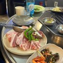 보승개발 | 잠실 방이동 먹자골목 고기집 빽돈 숙성삼겹살 맛집