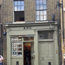 쇼핑 브랜드 추천 APC surplus, 리버티 백화점 젤리캣 Barbour 바버, 스튜디오 니콜슨, 비비안웨스트우드