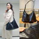 룩바디 짐 | 호보백 보부상 데일리백 추천, 히어리 아이비 위빙 호보백 착용후기