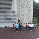 암벽등반벽 이미지