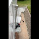 협회상회 | 흐른 자국이 심한 건물, 고압세척이 정답일까요? - 가평 외벽청소 로프작업 현장 후기