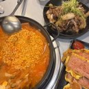 상봉로 76 | 망우역 맛집 추천, 뜨끈하고 칼칼한 고기반 햄반 김치찌개&amp;김치찜