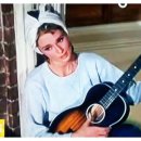 MOON river 이미지