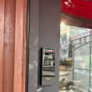 시장샤시유리 이미지