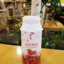 까치울역 3번 출구 앞
