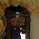 동굴속노래방 이미지