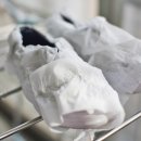 하얀신발 이미지