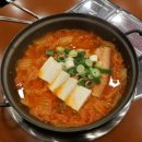 돼지듬뿍진짜김치찌개 이미지