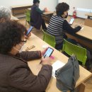 스마트폰 활용 이미지