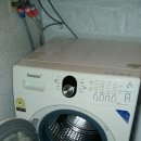 광주세탁기청소업체[코끼리홈케어] 서구 마륵동 상무자이아파트 삼성드럼세탁기와 아기사랑세탁기 완전분해 청소입니다. 이미지