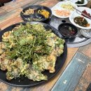 (주)부전수산 | 부산 부전시장 노포추천 굴시즌에 생각나는 굴전맛집 [경북식당]