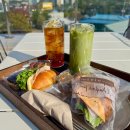 (주)신세계푸드 베이커리 화성봉담점 | 봉담 베이커리 카페 봉담읍 맛집 대형카페 레이어