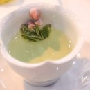 다정한 말에서는 꽃이 피어난다