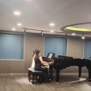 이즈아트홀 이미지