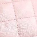 현대적 장인을 통해 본 일과 삶의 의미 | 비비럭스 사이트 후기 샤넬 25백 2025년을 강타한 아름다움과 장인정신