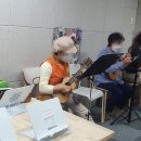 칼림바와 우쿨렐레반 네이버블로그
