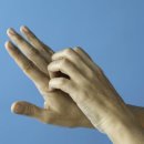 손가락 사이 근질근질…극심한 가려움 ‘이것’ 탓 이미지
