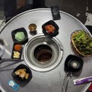 [한라흑도새기 창원본점] 연탄불 위에 푸짐하게 올려 구워먹는 창원 가음동 흑돼지 맛집 / 250809