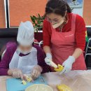 [늘푸른노인주간보호센터 안성점] 사회적응 프로그램 - 요리교실(핫케이크) 이미지
