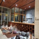 푸드코트(아쿠아필드)
