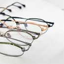 글라스 안경. 콘택트 이미지