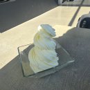 르락 | ​[군산/은파호수공원] 뷰 맛집 ‘카페 르락’에서 즐기는 달콤한 아이스크림 타임 🍦