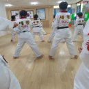 강변 태권도장 이미지