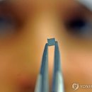 ​“미국이 3조 원 싸들고 한국 왔다”… 중국 독점 깬 고려아연의 ‘결정적 한 방’ 이미지
