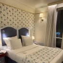 HOTEL 52 | 신혼여행 숙소 - 1구에 위치한 메이페어호텔 파리(Mayfair Hotel Paris) 4박 클래식룸 후기, 조식 포함