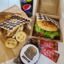 씨유감천스마일점 | [부산 사하구] 감천동 수제버거 맛집 '도심 DOSYM'