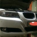 BMW E90 320D 브레이크 경고,서비스 만료 경고등 수리및 벨트 소음 정비 경남(창원,마산,진해,김해,장유)수입차 정비 수리 유로모터스 291-1119 이미지