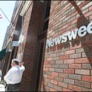 With Newsweek sale planned, is end of an era near? ** --- 발표용----- 이미지