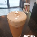 윤다방.카페