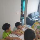 책으로 꿈꾸는 책놀이 이미지