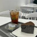 오늘도카페일리터군산점 | 대용량 음료 즐길 수 있는 오늘도카페일리터 광진점 군자역 카페 추천