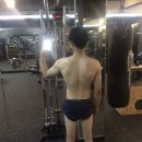 덤벨을들다 이미지