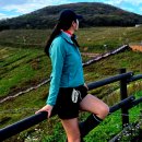 스포츠 아울렛 | 코오롱스포츠 세이브프라자 남양주점 아울렛에서 구매한 여자 등산 봄, 가을용 바람막이 자켓