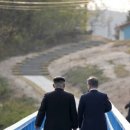 버림받은 문대통령-민족자주 외치는 북한. 이미지