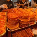 빵을집다 | 대전 성심당 평일 웨이팅 케이크 줄 서는곳 멜론롤 후기 선물 빵 추천 빵보관소 추천 빵 먹을 수 있는곳