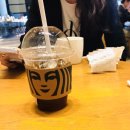 모자이크 어거스트 이미지