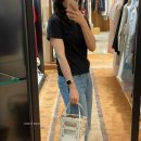 여름에 어울리는 투명 가죽백 이미지