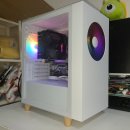 화이트 PC 이미지