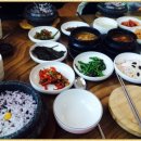 돌솥한정식 이미지