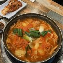 대학동-26 | 대학동 서울대벤처타운역 | 김치두루치기와 차돌육개장 이름 그대로 동네 맛집 한식 밥집 추천